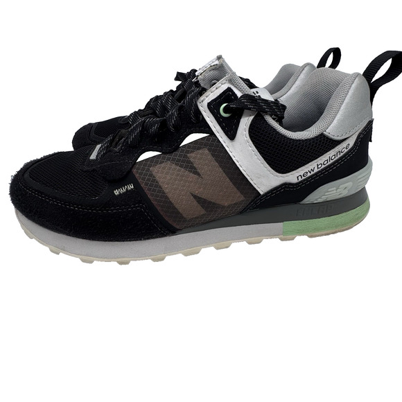 New Balance 574 Women Sneaker Size 9.5 Black Green Lace Up Gorpcore Athletic - Picture 1 of 12